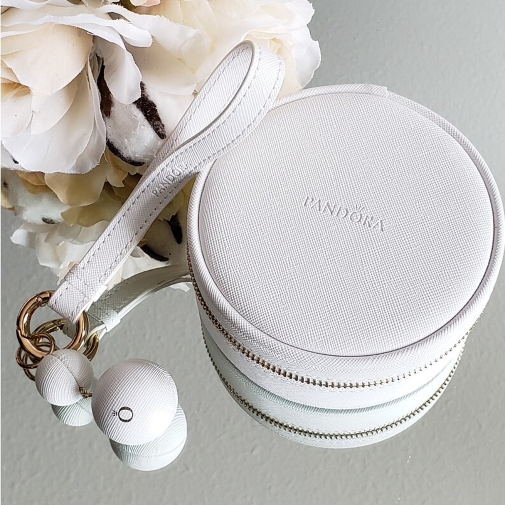 Pandora White Jewelry Case